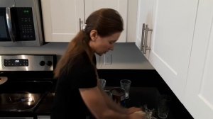 Рецепт Лучшее и быстрое тесто для пиццы без дрожжей, без яиц, на сыворотке