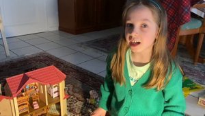 Сильвашки: дом и новая мебель: Silvanian Families Comfy Living Room Set