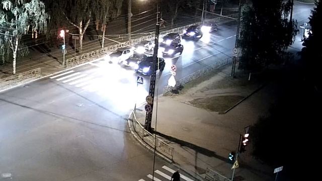 Грубо подвинул смотреть онлайн