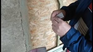 КАК ЗАКРЕПИТЬ УТЕПЛИТЕЛЬ НА КРЫШЕ МЕЖДУ СТРОПИЛ