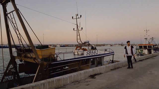 He's a Pirate (Disney's Pirates of the Caribbean Theme) Violin Cover - Valentino Alessandrini смотреть онлайн