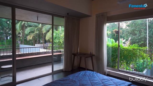 A House in Rural Kerala Catches Attention With its Bold Facade (Home Tour). смотреть онлайн