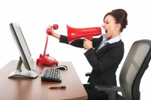 Навязывая свой товар, ты,продавец, подумай. А если тебе навязывать коллега твой вот также будет...