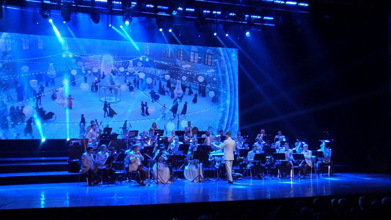 "Высокое небо", "Столичная жизнь", Веселый марш (дайджест) смотреть онлайн