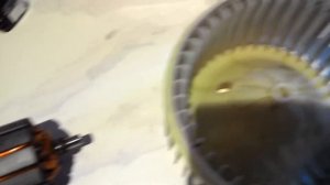 Geely emgrand разобранный вентилятор печки