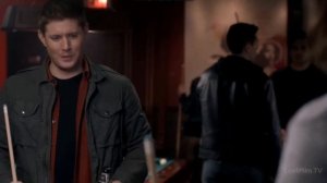 Дин играет в бильярд против студентов || СВЕРХЪЕСТЕСТВЕННОЕ