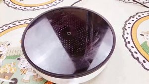 Очень простой завтрак из Лаваша: с сыром, колбасой, помидорами и яйцами.