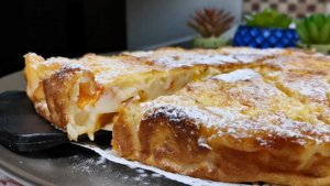 Могу есть этот ПИРОГ даже ночью, потому что очень легкий! Пеку его все лето пока идут АБРИКОСЫ!