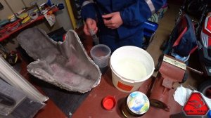 Изготовление крыла для мотоцикла Aprilia Pegaso Trail из стеклоткани и эпоксидной смолы.