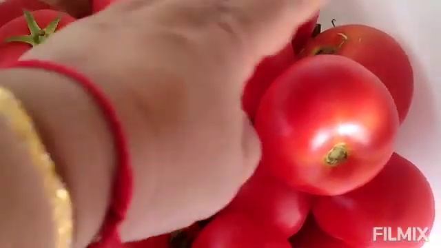 Маринованные помидоры с тимьяном ( чабрецом), рассол улетает в первую очередь, рецепт от бабушки