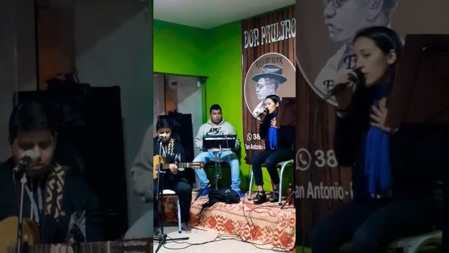 The Moment. Cris Dana, Aldo Luna смотреть онлайн