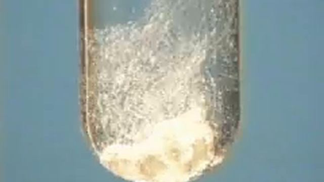 Reaction Zinc and HydroChloric Acid Zn +HCl смотреть онлайн