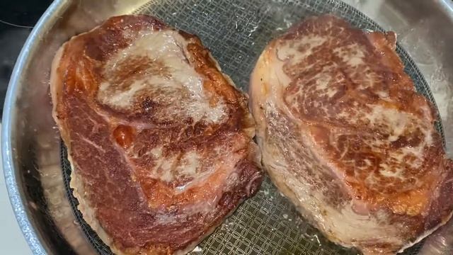 Вкуснейший стейк из мраморной говядины?Как готовлю я?