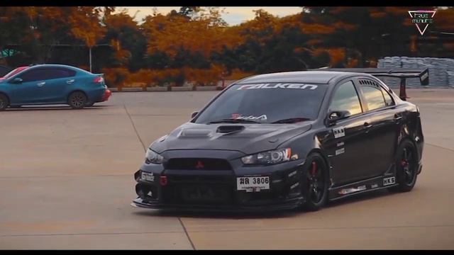 Super Sangar, Mitsubishi EVO SEBELAS Meluncur смотреть онлайн