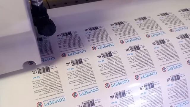 Резка наклеек из полипропилена на режущем плоттере Mimaki CG-130SRIII смотреть онлайн