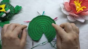 Лист кувшинки/Water Lily Leaf