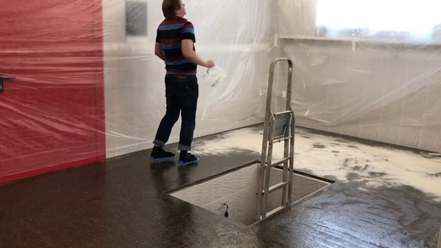 Эпоксидный пол с флоками в гараже