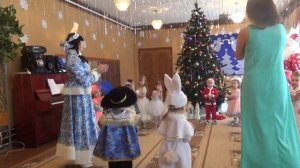 Лепим- лепим мы снежки" игра- танец детей гр. №3 МБДОУ "ЦРР - д/с "Сказка"