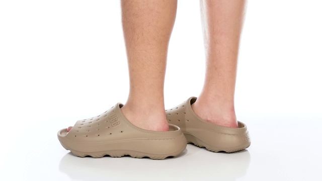 UGG Slide It SKU: 9826208 смотреть онлайн