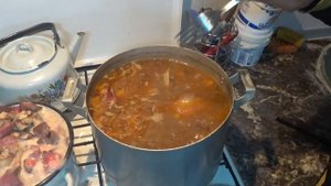 Свиная рулька горячего копчения.