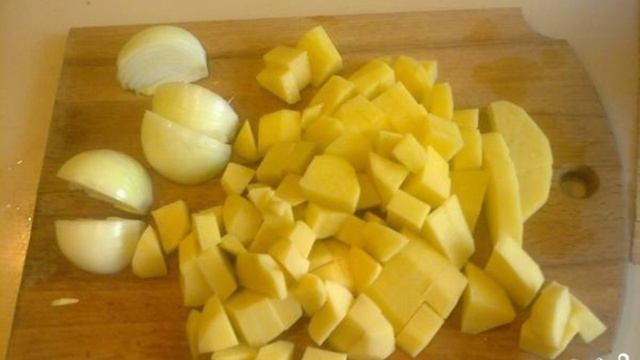 Уха из голов форели