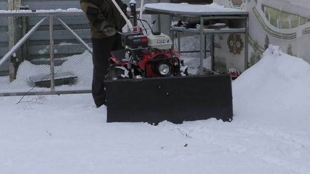 Уборка снега мотоблоком Shtenli 1900 с пониженной передачей | Тест-драйв нового снегоотвала