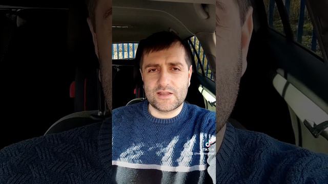 Украина может аннулировать загранпаспорта украинцам. Есть ли смысл делать новые? смотреть онлайн