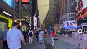 New York City LIVE Manhattan _ NYC is under an Air Quality Alert / Canadian wildfires 2023