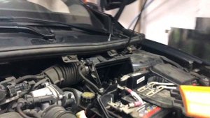 Рено Меган 3 ЗАМЕНА ВОЗДУШНОГО ФИЛЬТРА 1.5 dci Megane 3 engine air filter change. Scenic 3. Fluence