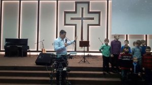 Молитва благословения детей на утреннем богослужении 24.03.2019 (ц.Благодать, Луцк)