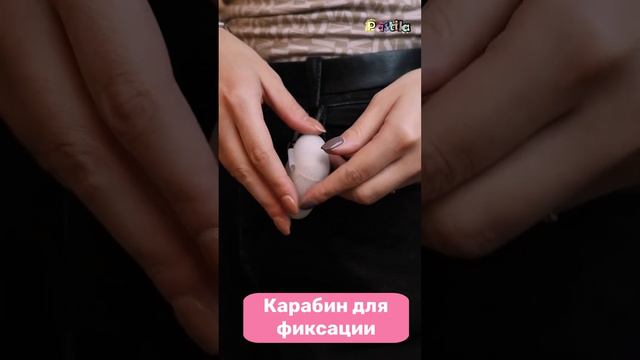 Защитный чехол с карабином для наушников AirPods 1 / 2