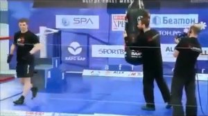 Самый сильный удар в МИРЕ!!! Сила удара 1083кг))