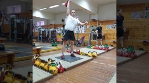Рывок гири. Тренировка гиревика. Правая рука