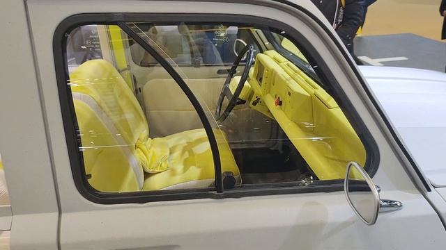 Salon Renault Rétromobile 2023 смотреть онлайн