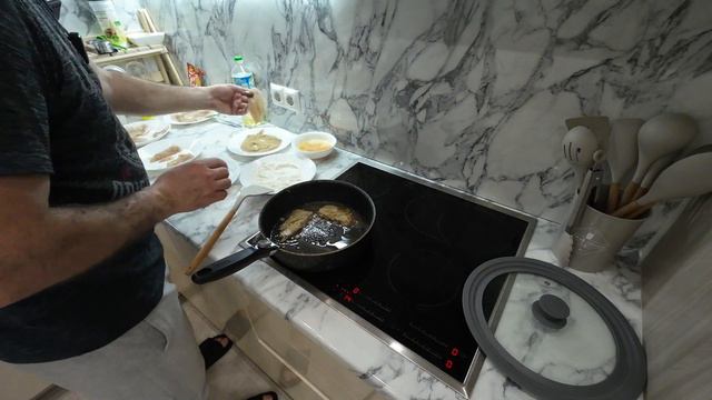 Филе СУДАКА в СМЕТАНЕ и ФИЛЕ ОКУНЯ! РЫБА в КЛЯРЕ! РЕЦЕПТ приготовления СУДАКА! смотреть онлайн