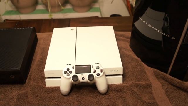 XBOX ONE VS PS4? – смотреть видео онлайн от « Простые Уроки по ...