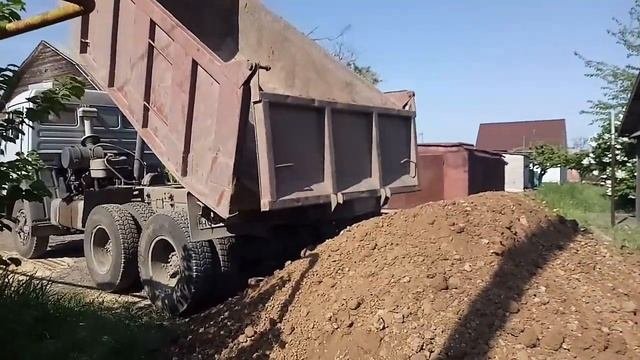 Обратная засыпка.Простой спецтехники? #цоколь #обратнаязасыпка #канализация