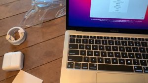 Unboxing Macbook Air M1 2020 Laptop