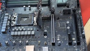 Ремонт PCI-e разъема после замены сокета LGA1700