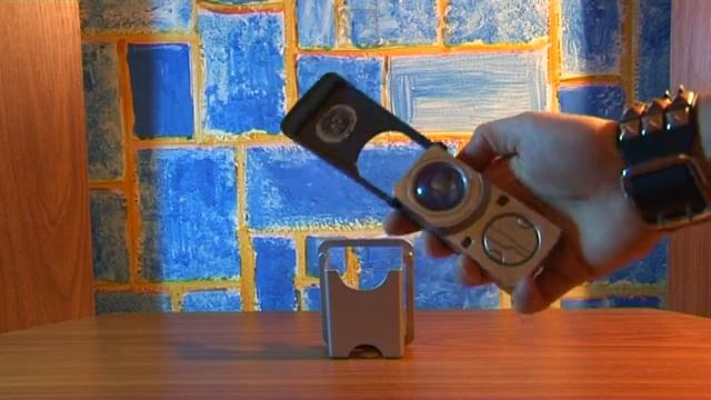 Обзор Star Trek Phaser and Starfleet Communicator Playmates