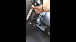 Замена салонного фильтра Опель Астра К 2016