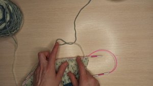 Как связать мужские носки спицами // подробный мастер класс