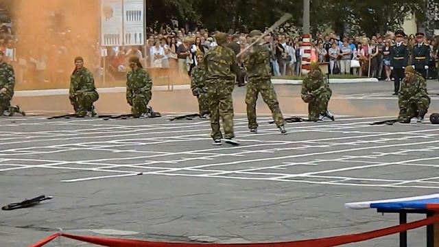 Дорогие друзья-форумчане Семеновского полка -- со стодневкой вас!