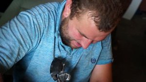 AUDI А4 TURBO ВЫКИДЫВАЕМ АКПП СТАВИМ МЕХАНИКУ