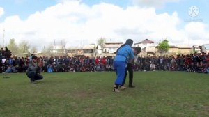 Супер борьба Девушка 🧍♀ против мальчик🥺🤦♂️