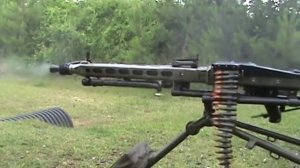 MG42 shooting quick burst