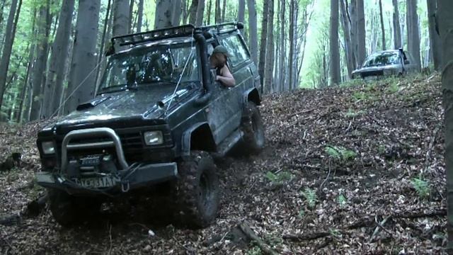 OFF ROAD Slovakia NISSAN PATROL 33TDi  Range Rover 4.6 HSE 2011  časť 1 - PART 1