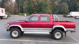 1992 Toyota Hilux SSR-X WCab MT5 Обзор Японского внедорожника с правым рулём (Интерьер и экстерьер)