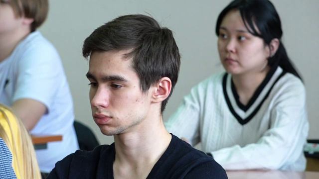 Сообщества во всемирной паутине, лайки и репосты, за которые можно получить штраф или уголовный срок