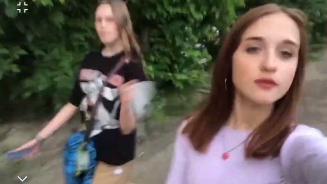 телефончик топи топ. #заденьгида #смешно #айфон #инстасамка смотреть онлайн